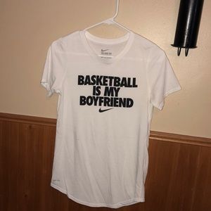 Nike Dri-fit girls basketball T-shirt